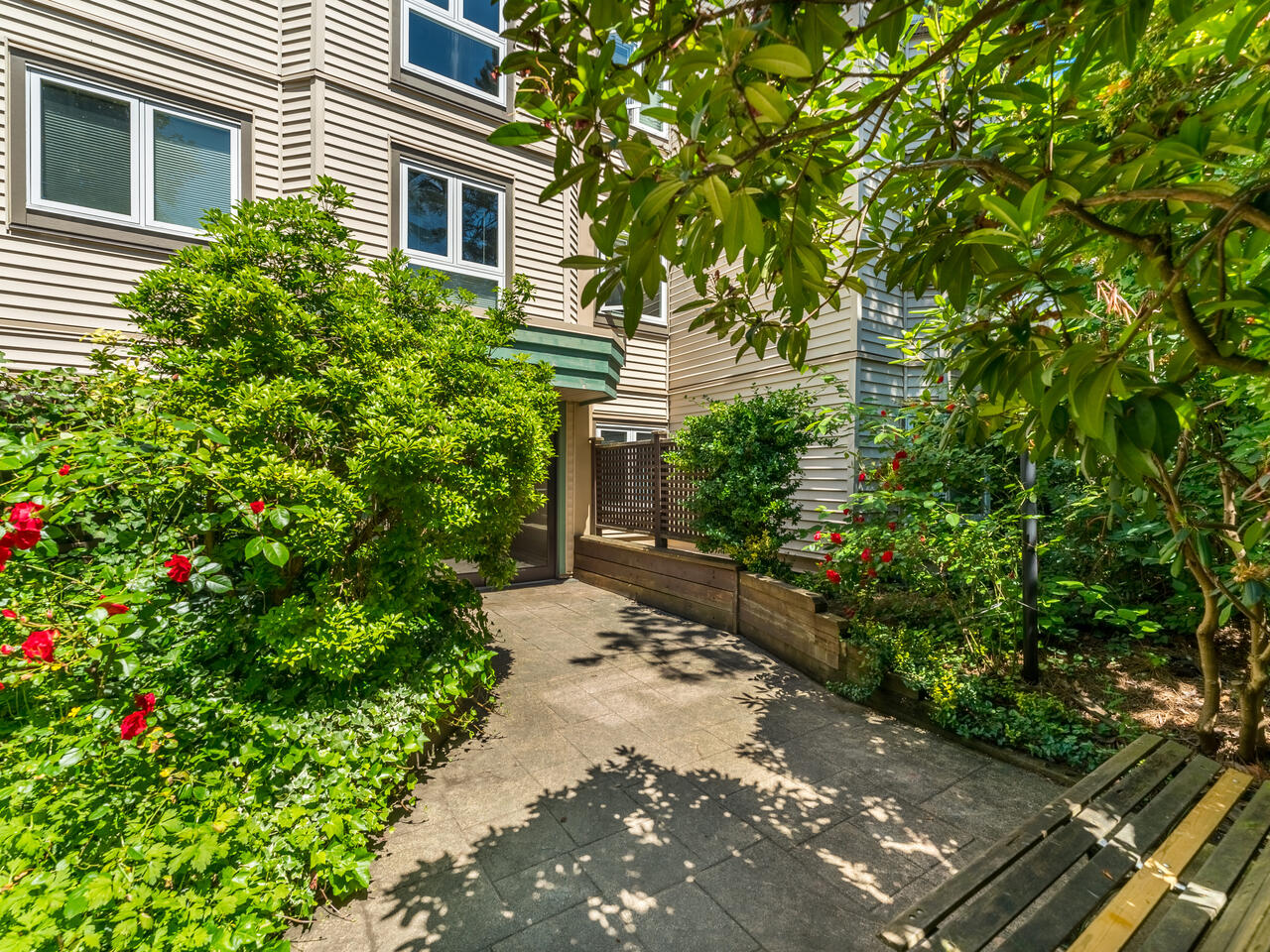 207 1429 E 4th Avenue, Vancouver 18