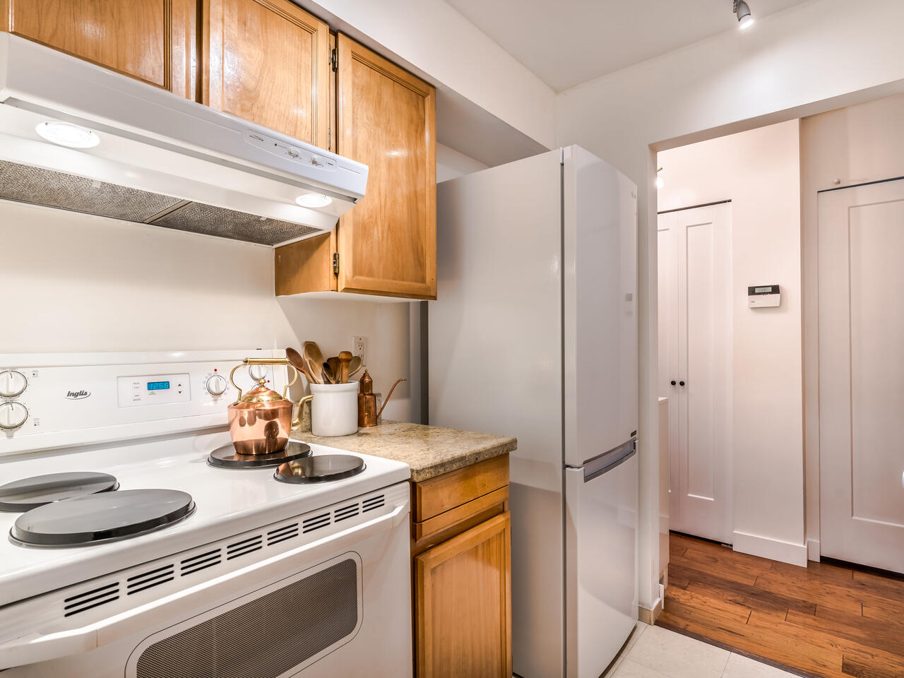 207 1429 E 4th Avenue, Vancouver 8