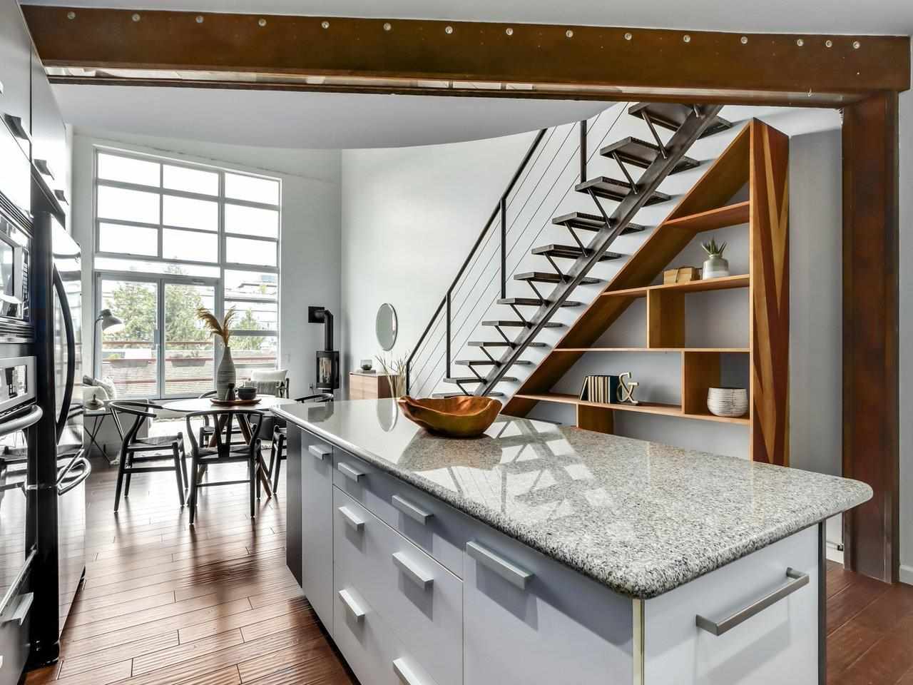 407 272 E 4th Avenue, Vancouver East 11