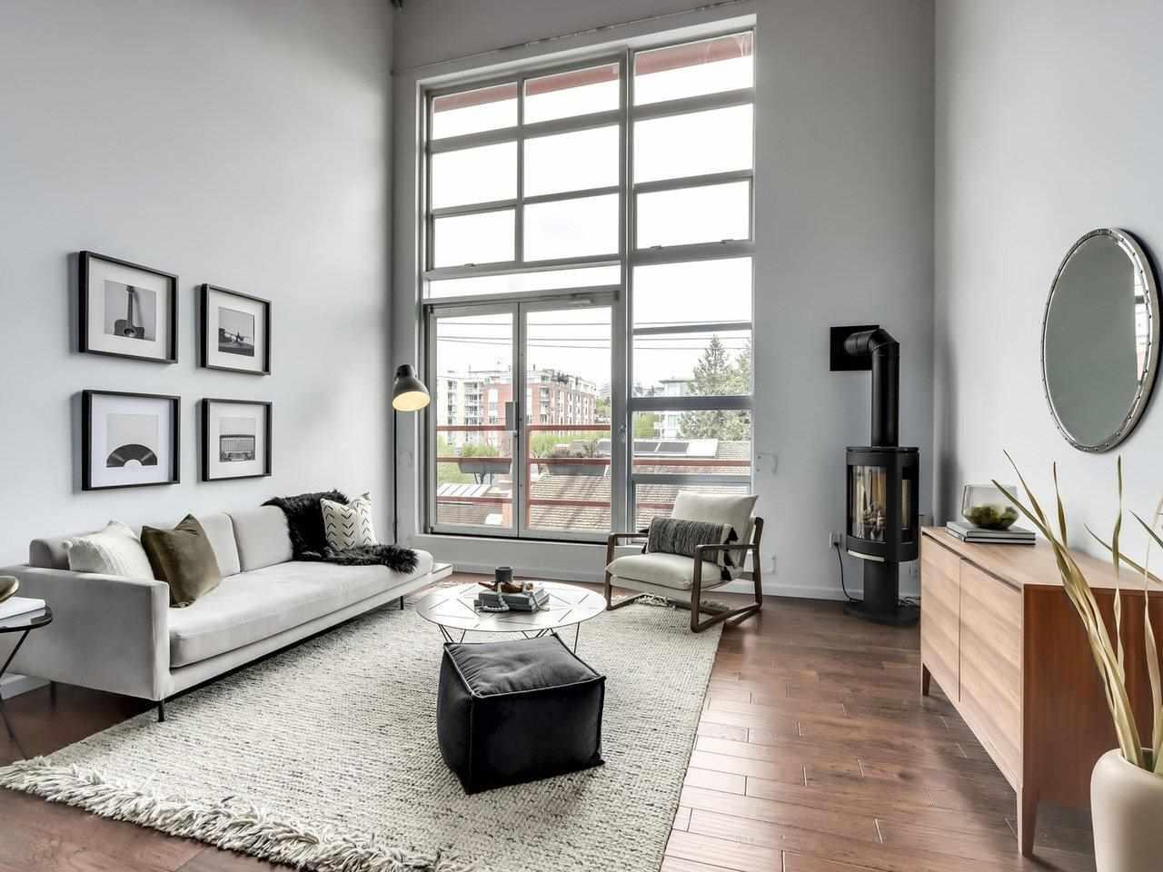 407 272 E 4th Avenue, Vancouver East