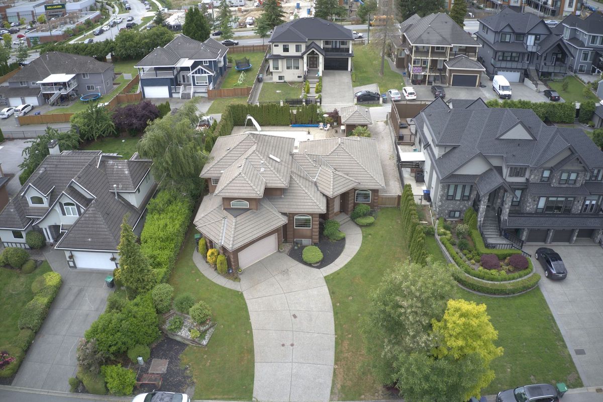 5777 Kettle Crescent West, Surrey 33