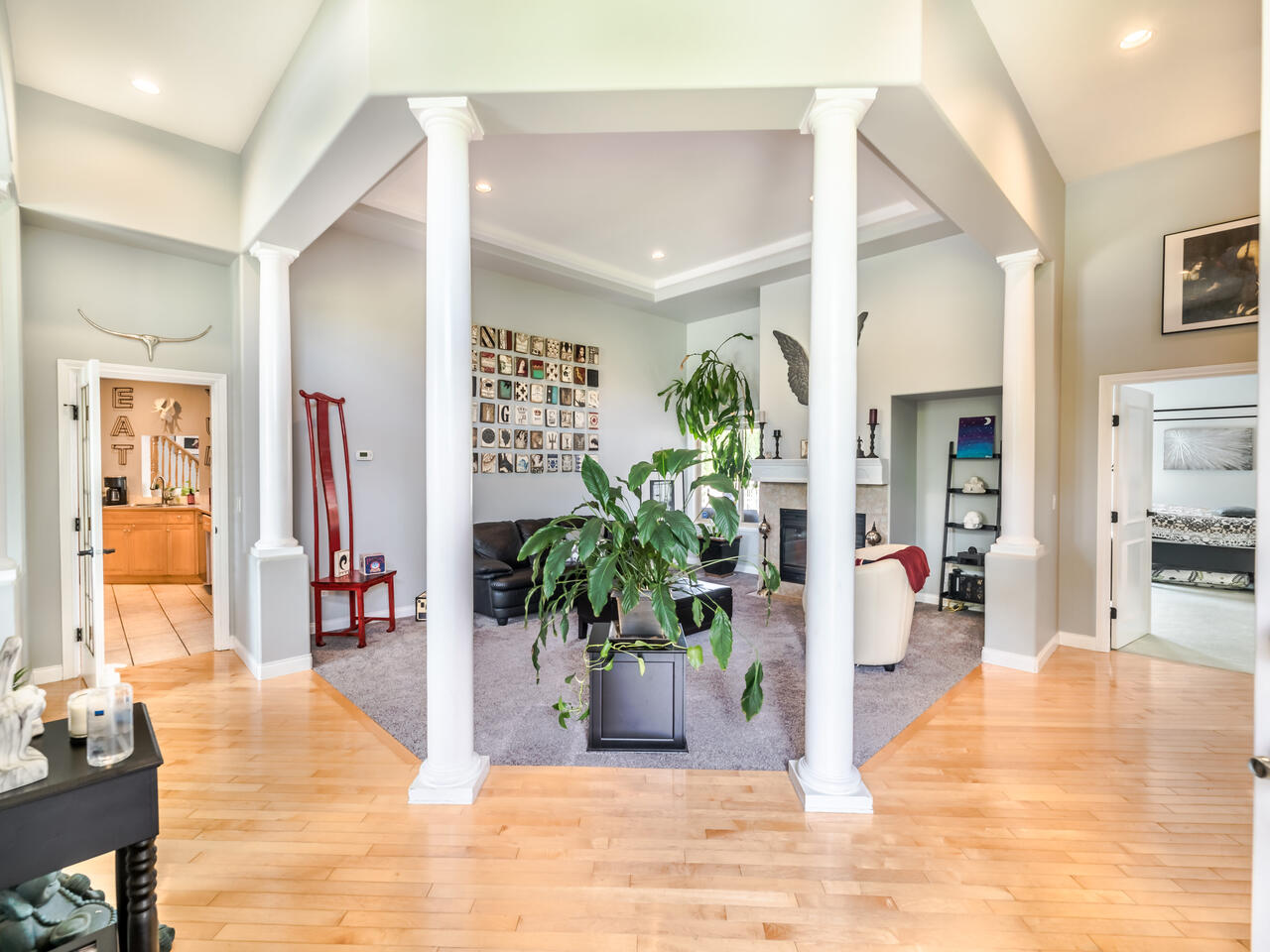 5777 Kettle Crescent West, Surrey 4