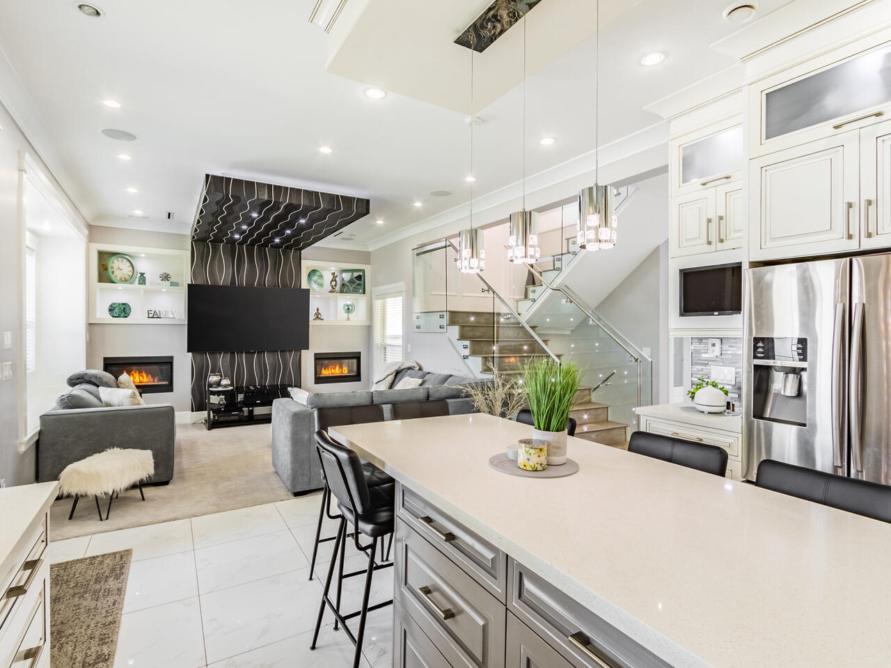 1609 Dublin St, New Westminster 6