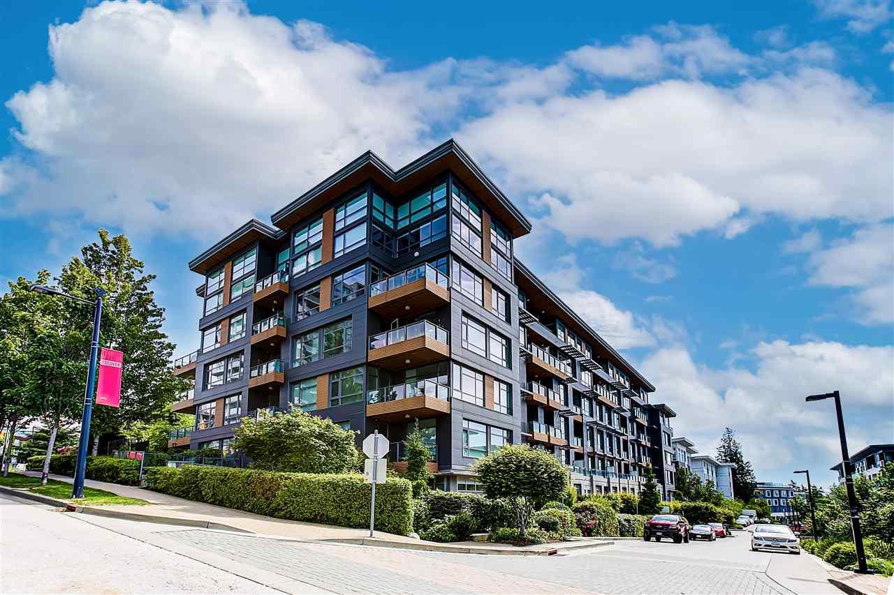 4 9150 University High Street, Burnaby North 2