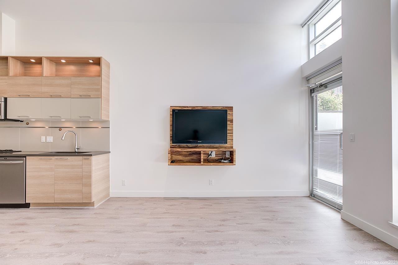4 9150 University High Street, Burnaby North 20