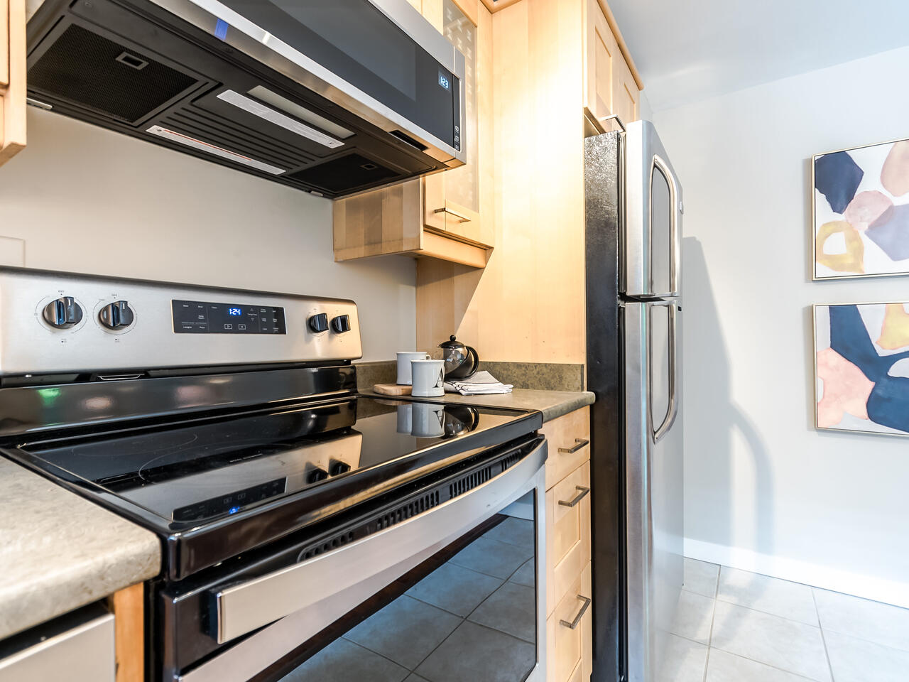 109-423 Agnes Street, New Westminster 8