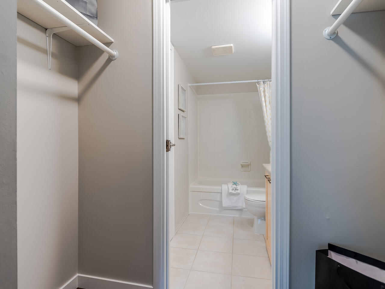 109-423 Agnes Street, New Westminster 14