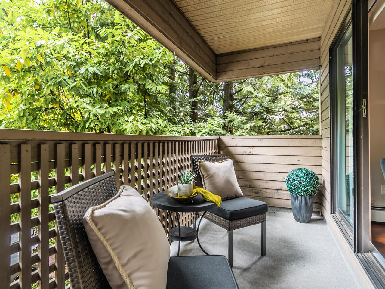 109-423 Agnes Street, New Westminster 24
