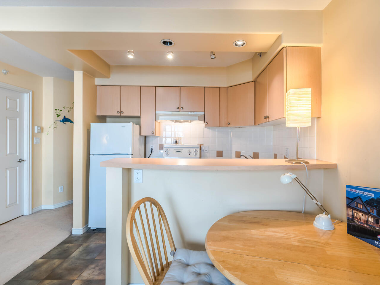 808-680 Clarkson Street, New Westminster 11