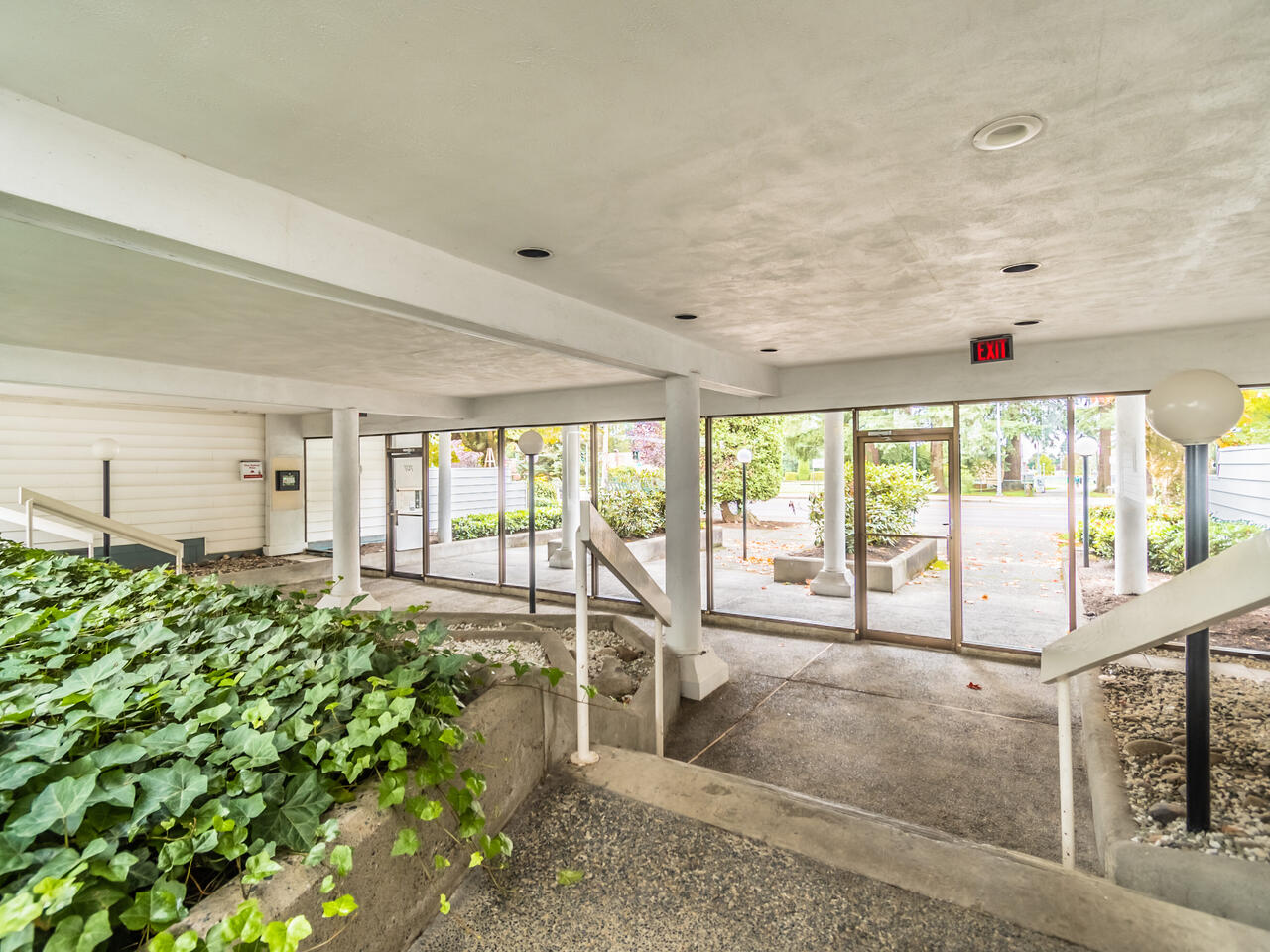 208-707 Eighth St, New Westminster 5