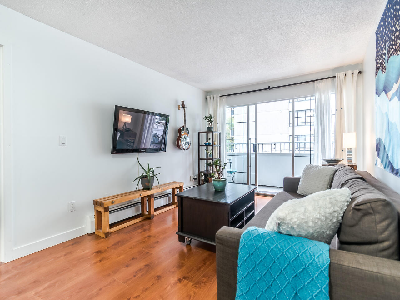 208-707 Eighth St, New Westminster 10