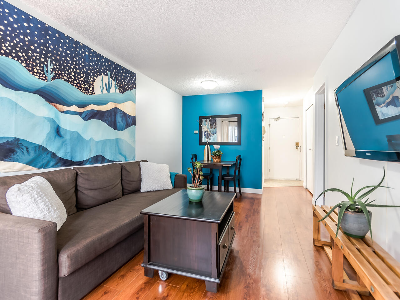 208-707 Eighth St, New Westminster 12