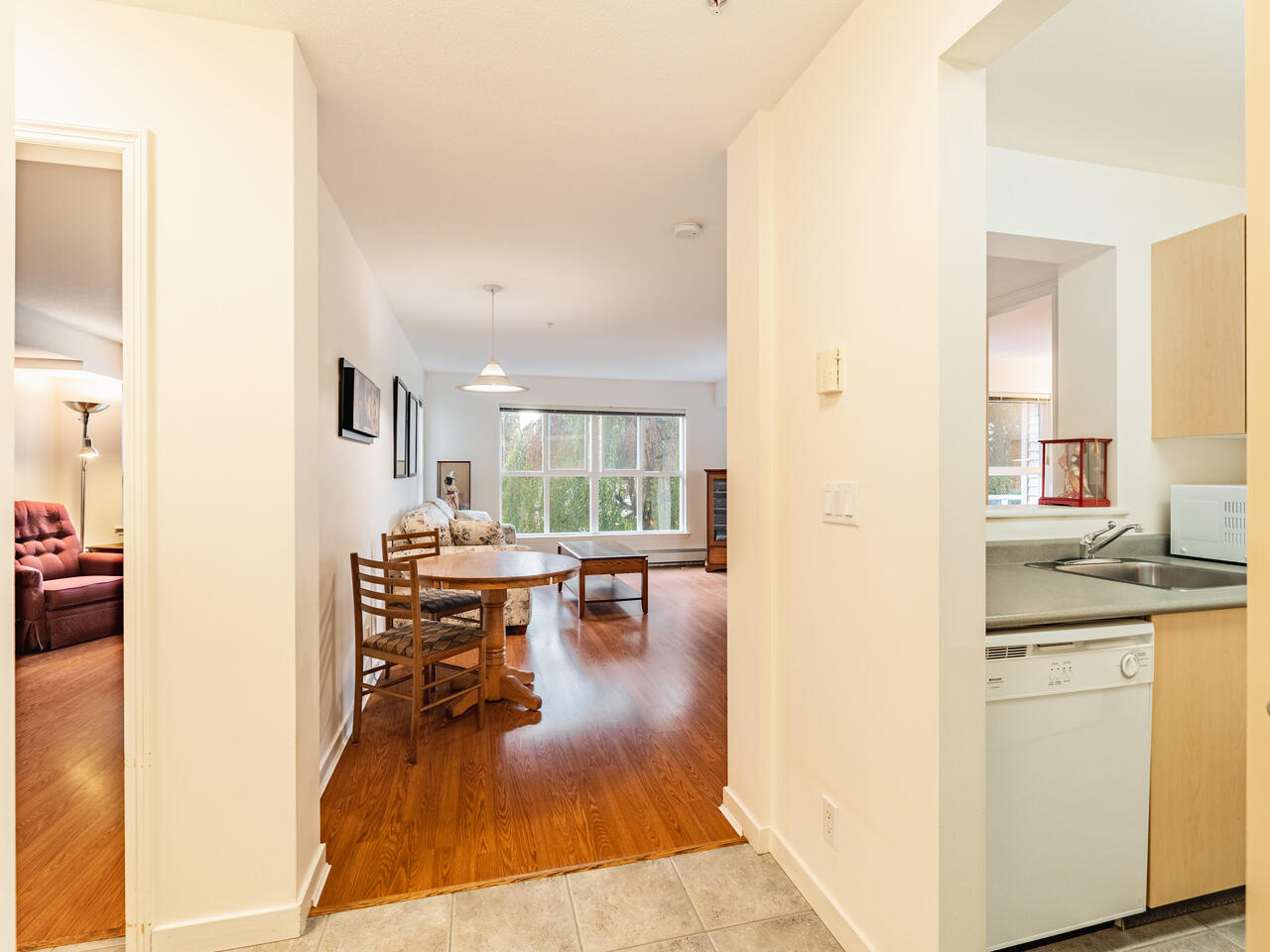 209-2266 Atkins Ave, Port Coquitlam 3