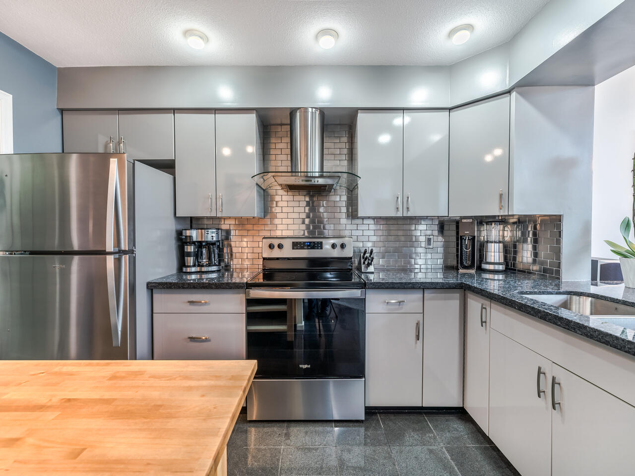 2401-6055 Nelson Avenue, Burnaby 6