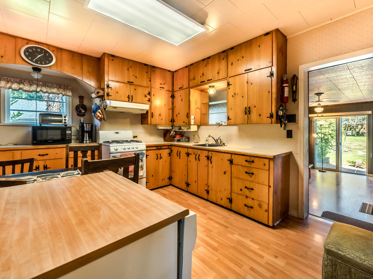 321 Oliver Street, New Westminster 9