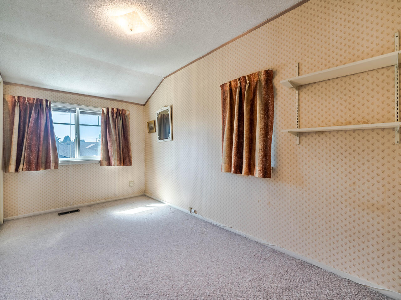 321 Oliver Street, New Westminster 16