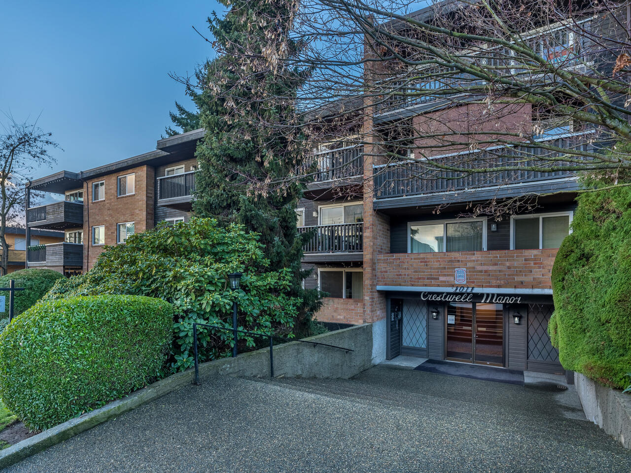 210 1011 Fourth Avenue, New Westminster