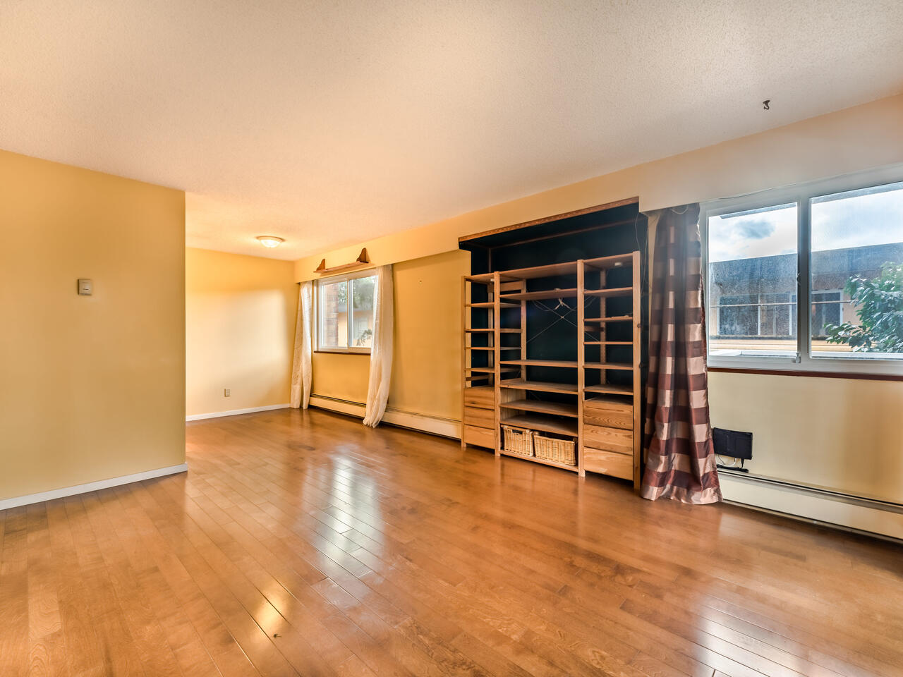 210 1011 Fourth Avenue, New Westminster 7