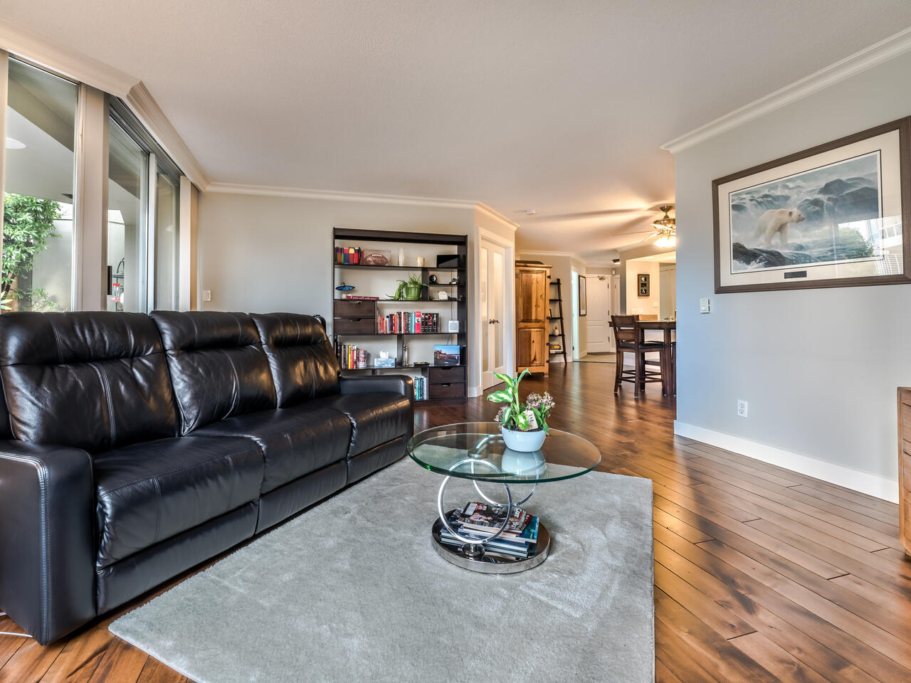 103 1135 Quayside Drive, New Westminster 4