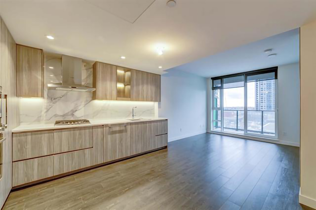 701 9887 Whalley Boulevard, North Surrey 17