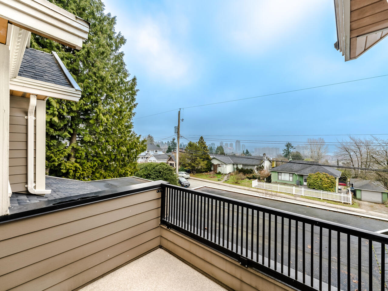 1415 Nanaimo Street, New Westminster 31