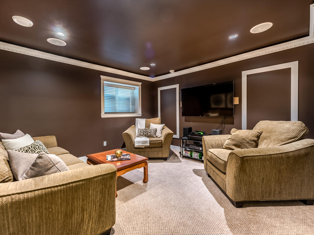 1415 Nanaimo Street, New Westminster 33