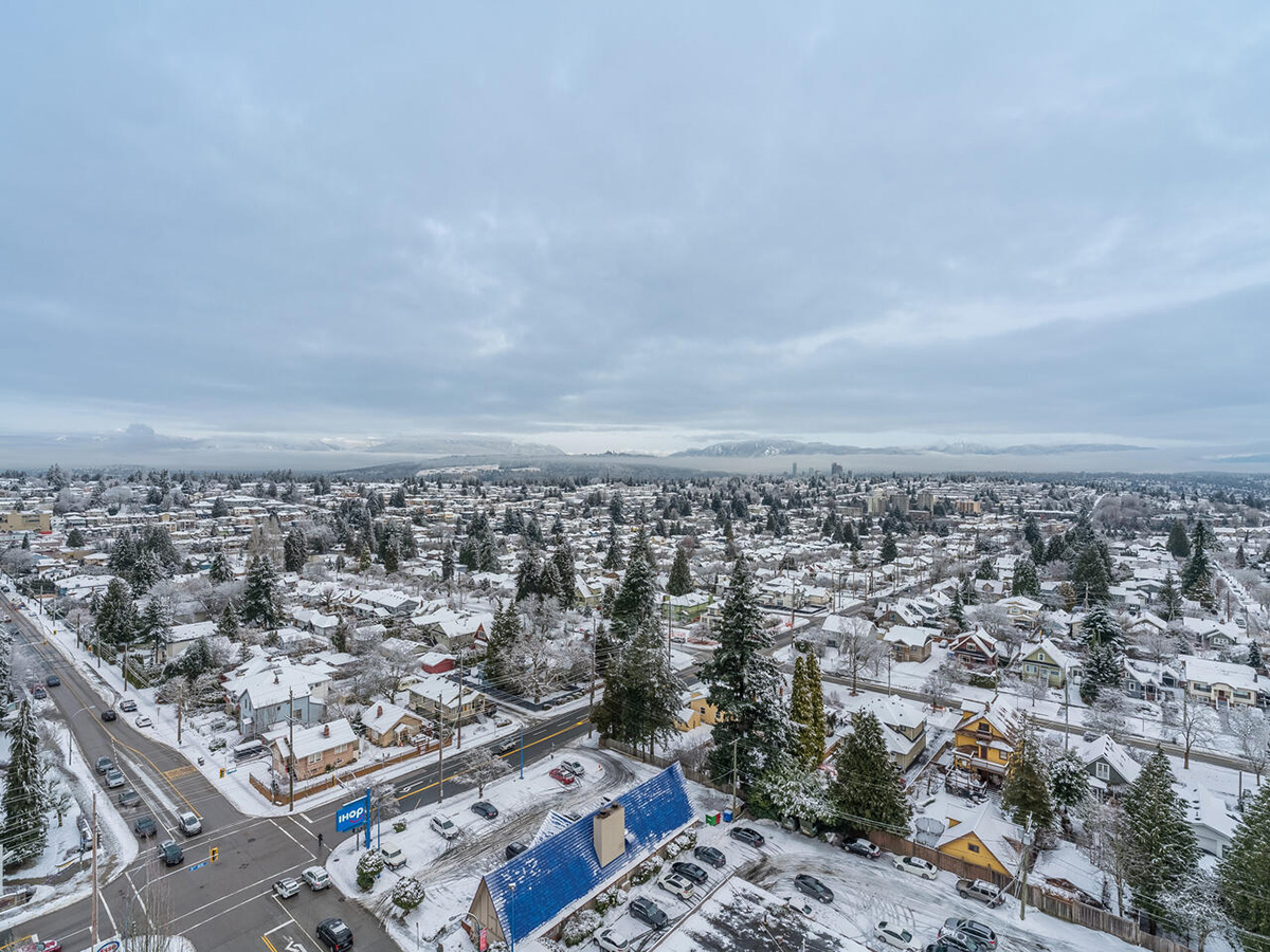 1802 615 Hamilton Street, New Westminster 25