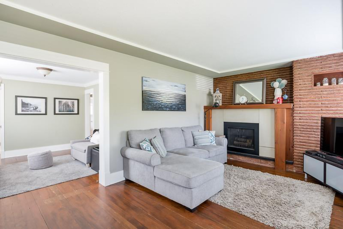 328 Strand Avenue, New Westminster 21