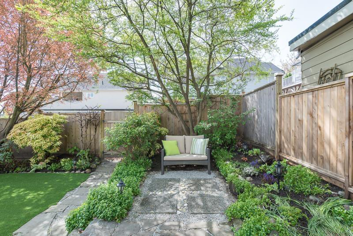 328 Strand Avenue, New Westminster 28