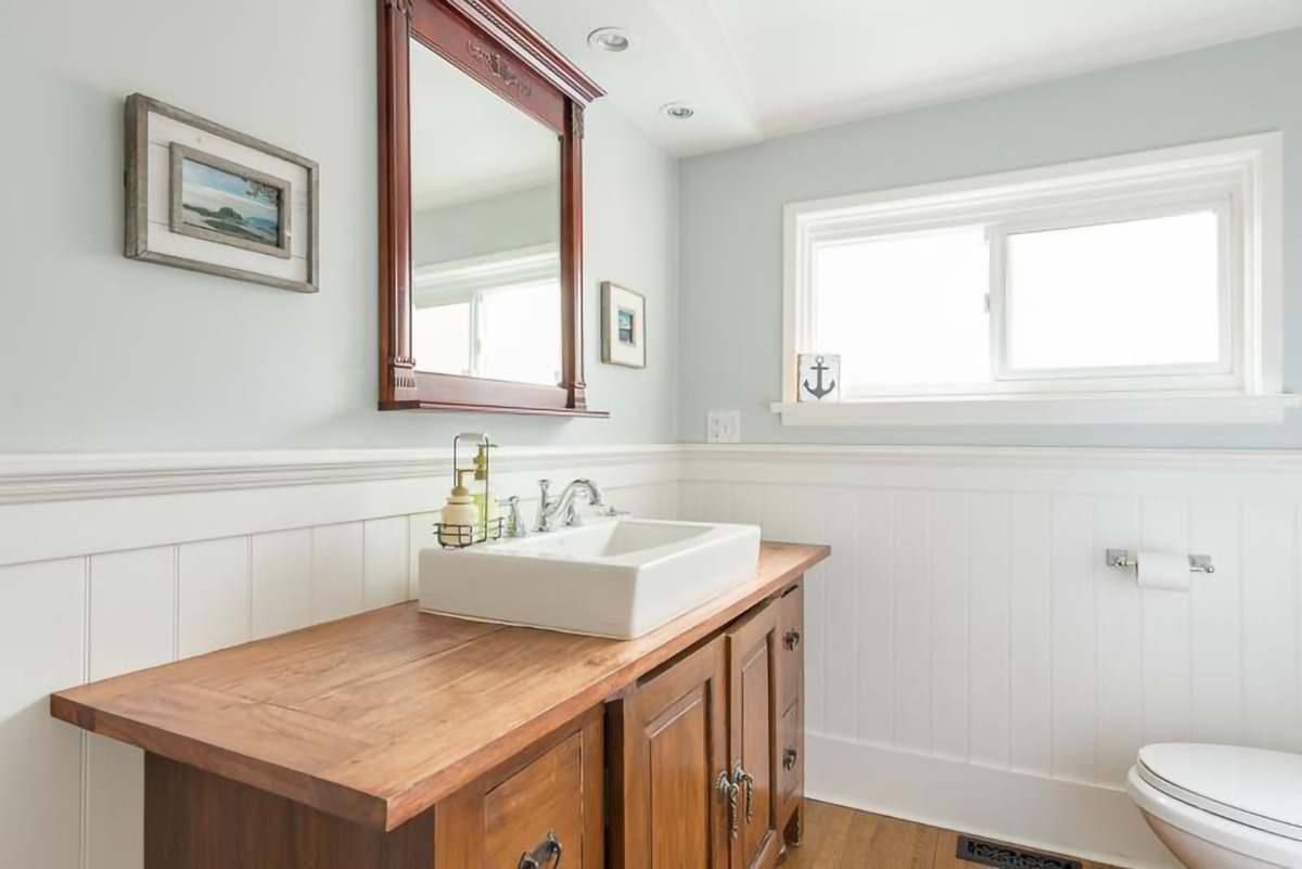 328 Strand Avenue, New Westminster 8