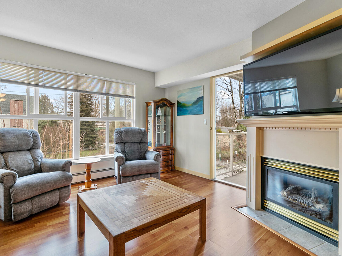 301 2266 Atkins Avenue, Port Coquitlam 9