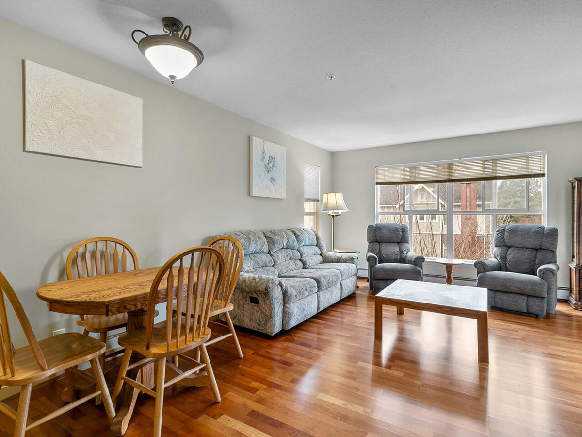 301 2266 Atkins Avenue, Port Coquitlam 10