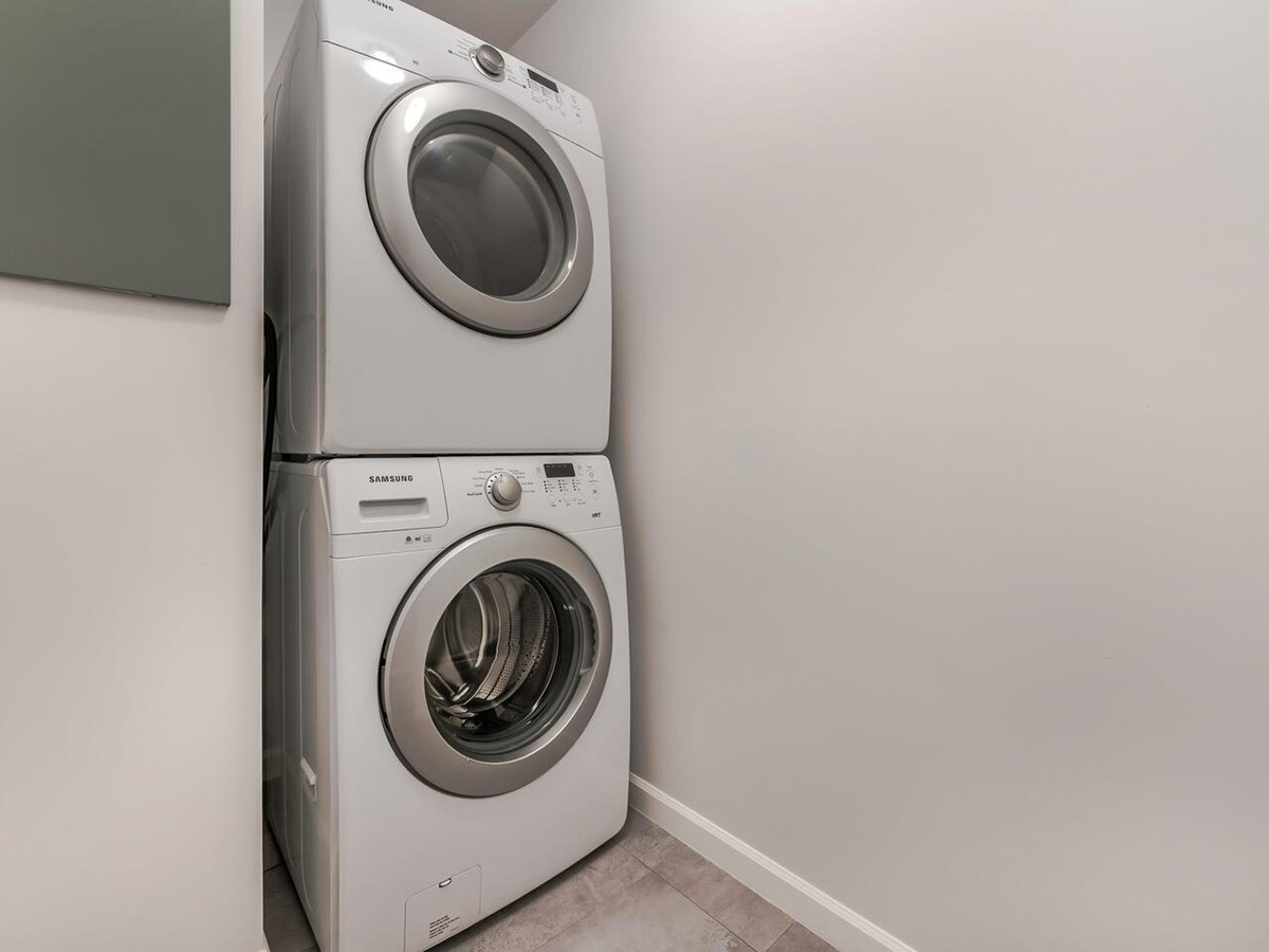 1105 121 Tenth Street, New Westminster 24
