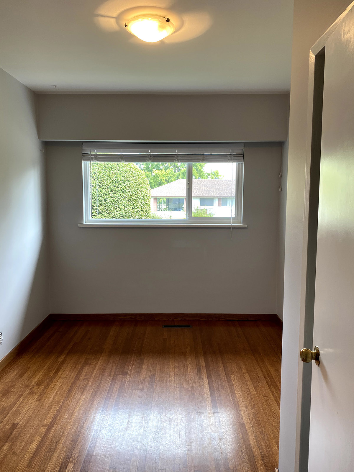 326 Hoult Street, New Westminster 10