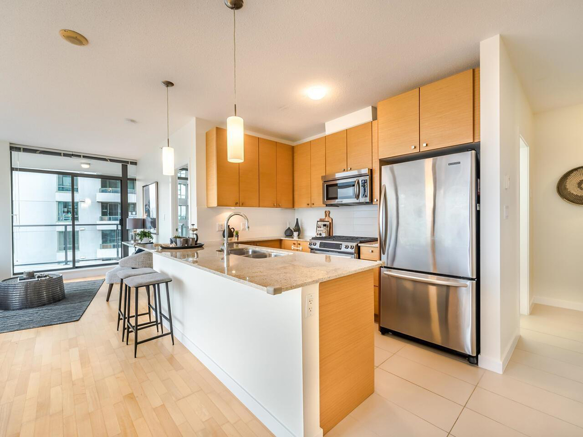 906 7362 Elmbridge Way, Richmond 8