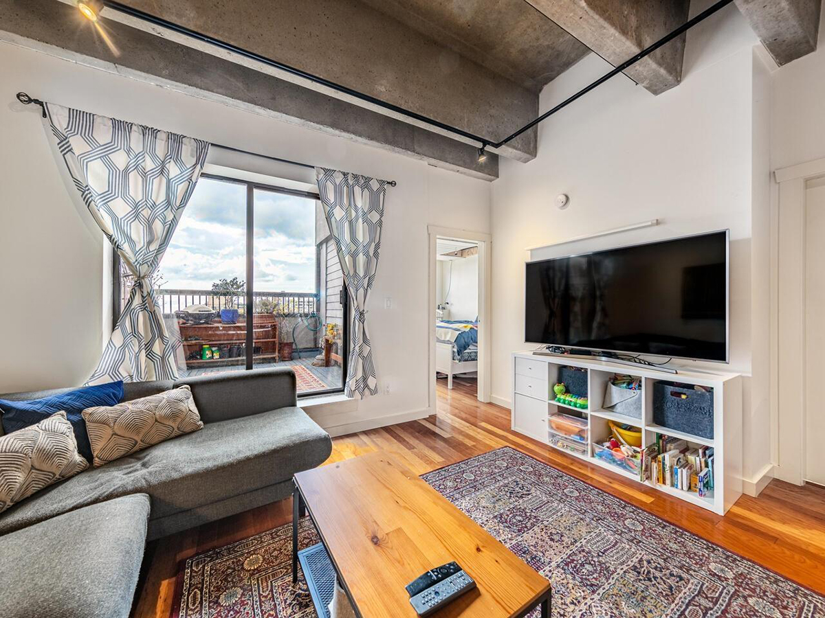 601 615 Belmont Street, New Westminster 4
