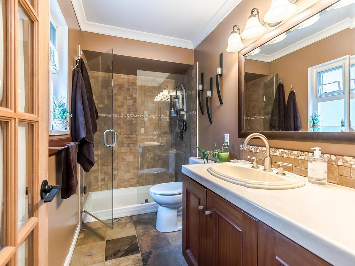 1716 Eastern Drive, Port Coquitlam 19