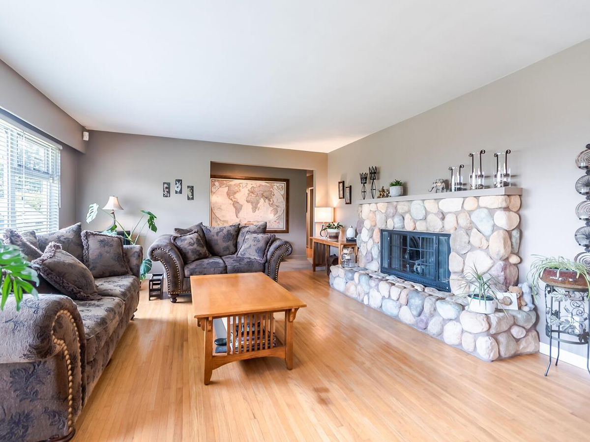1716 Eastern Drive, Port Coquitlam 6