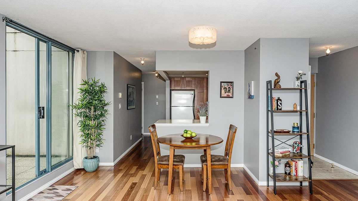 1501 55 Tenth Street, New Westminster 12
