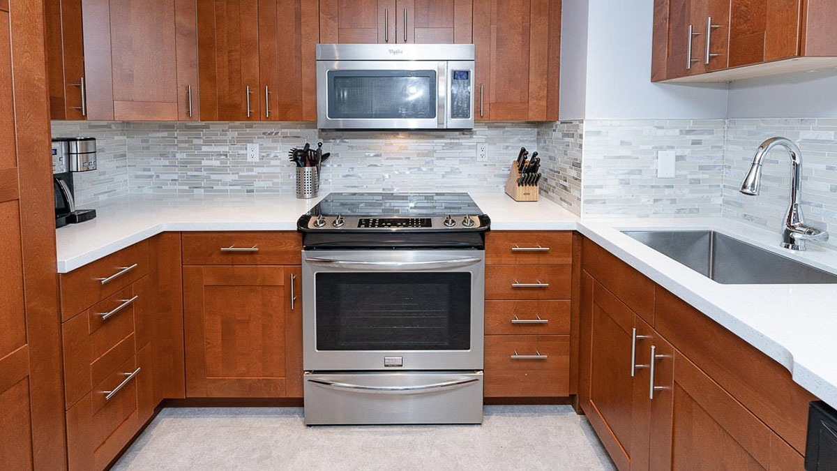 1501 55 Tenth Street, New Westminster 19