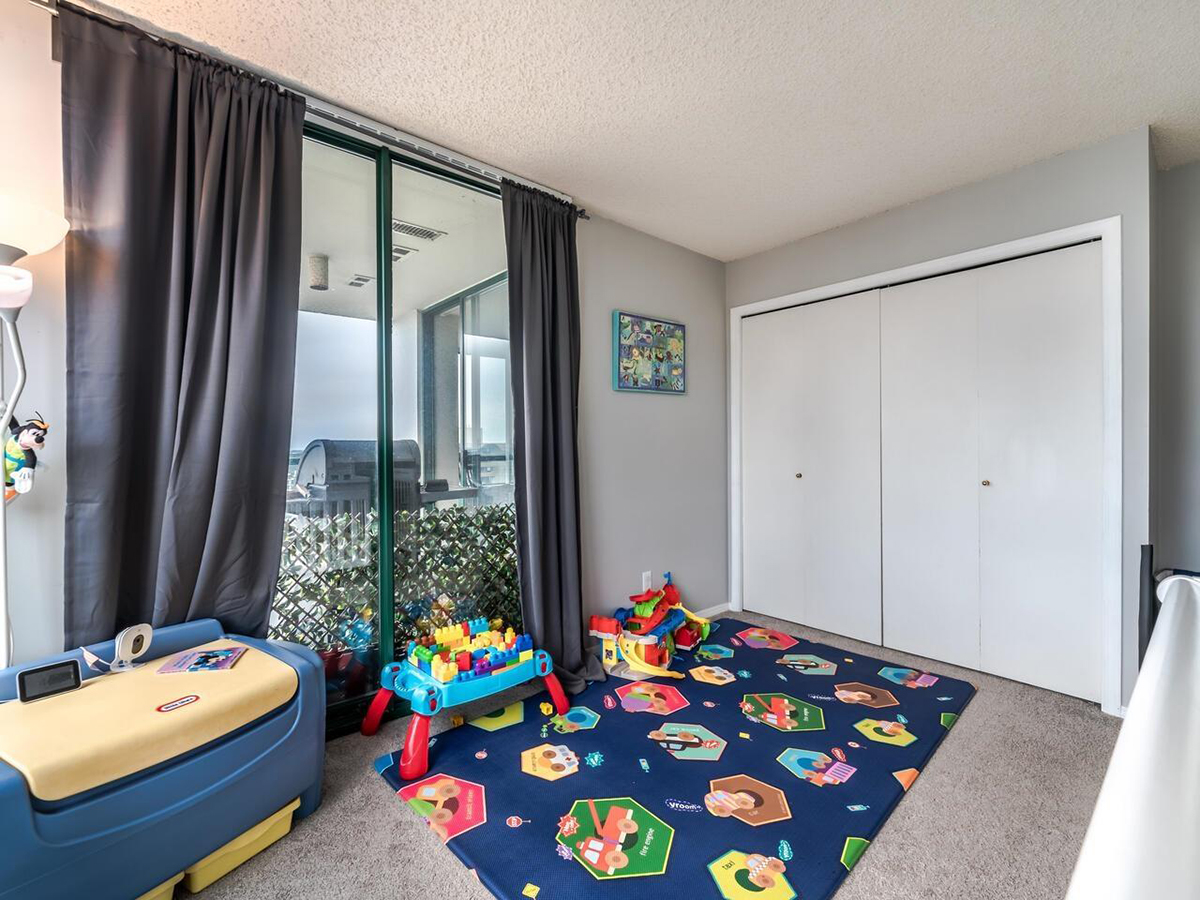 1003 121 Tenth Street, New Westminster 13