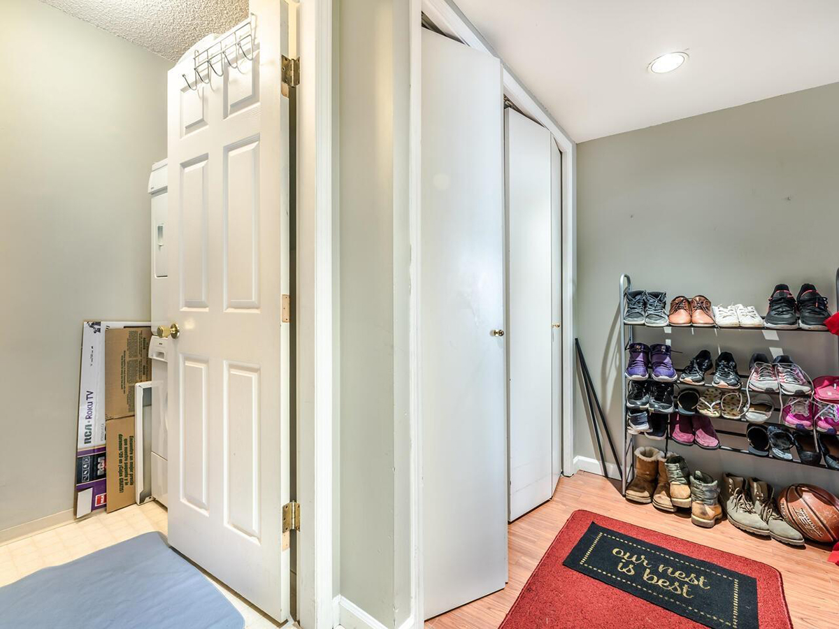 1003 121 Tenth Street, New Westminster 4