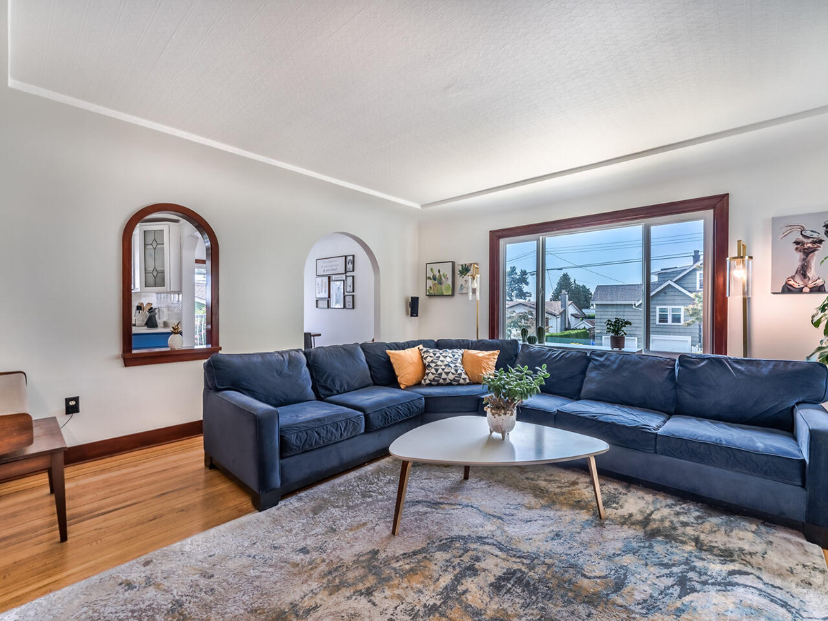 1530 Hamilton Street, New Westminster 4