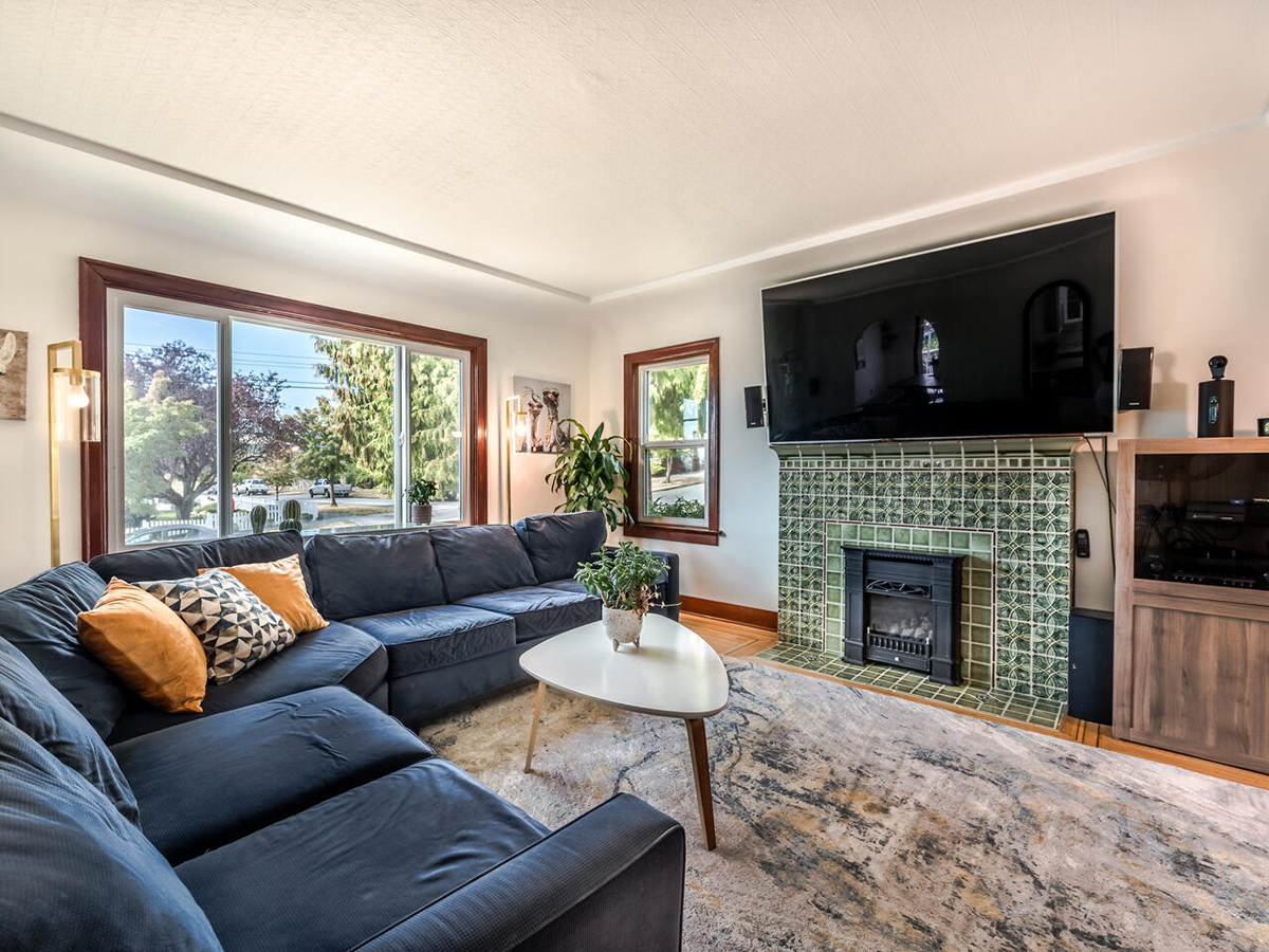 1530 Hamilton Street, New Westminster 5