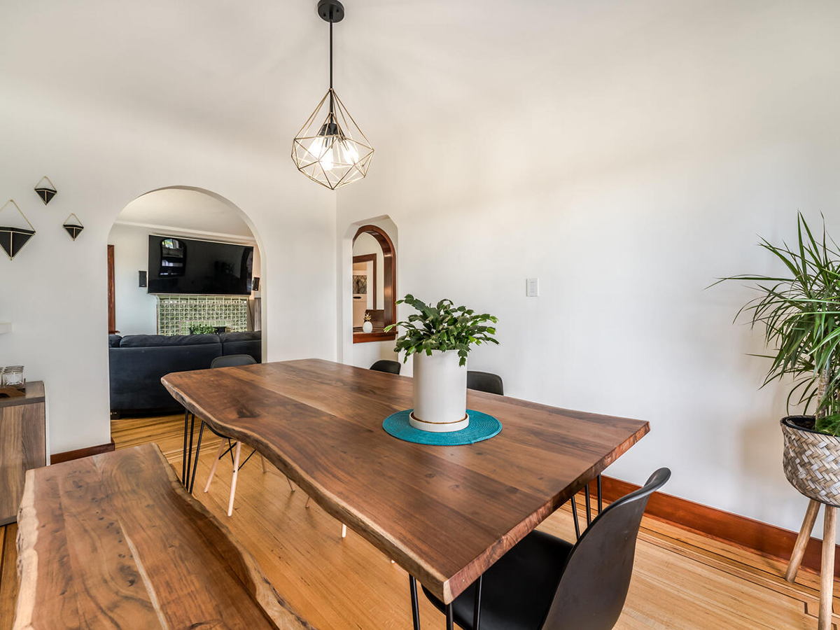 1530 Hamilton Street, New Westminster 8