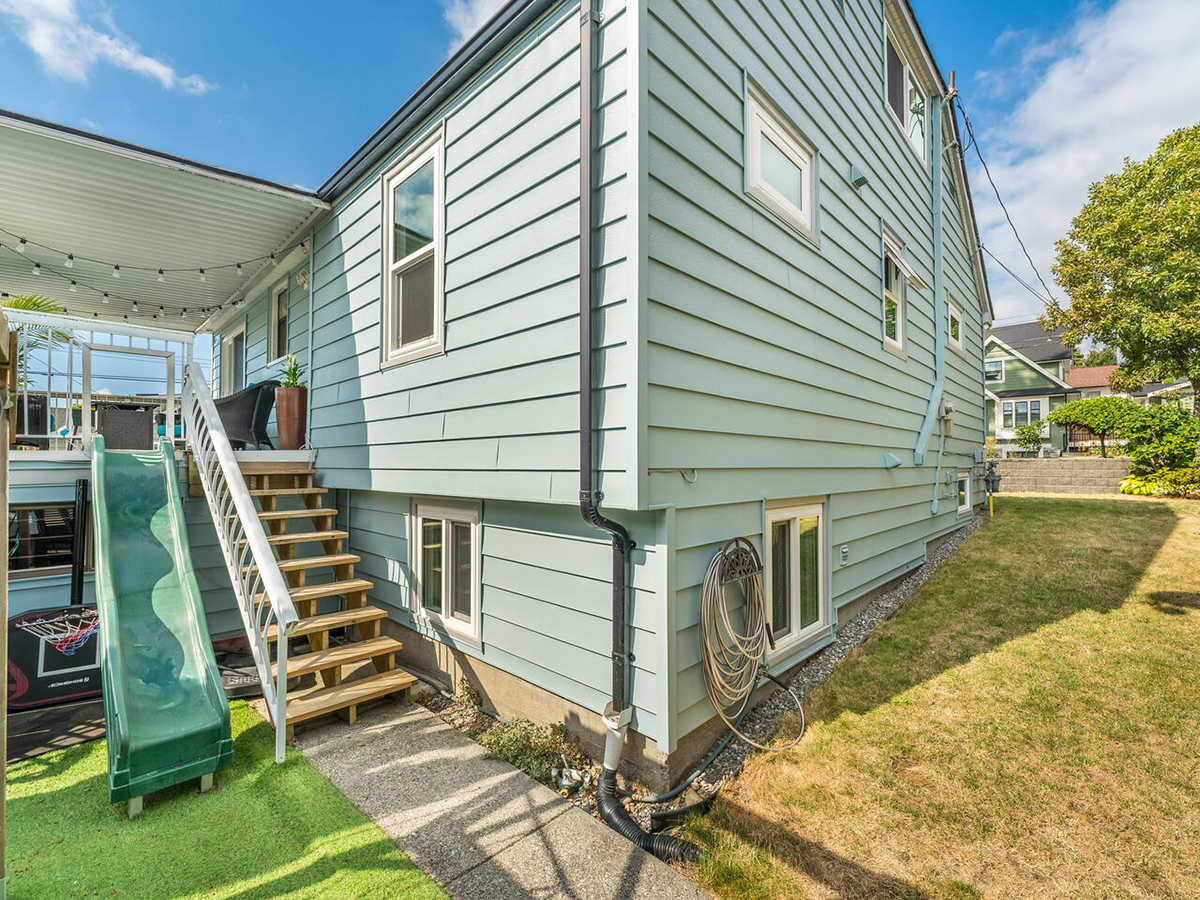 1530 Hamilton Street, New Westminster 18