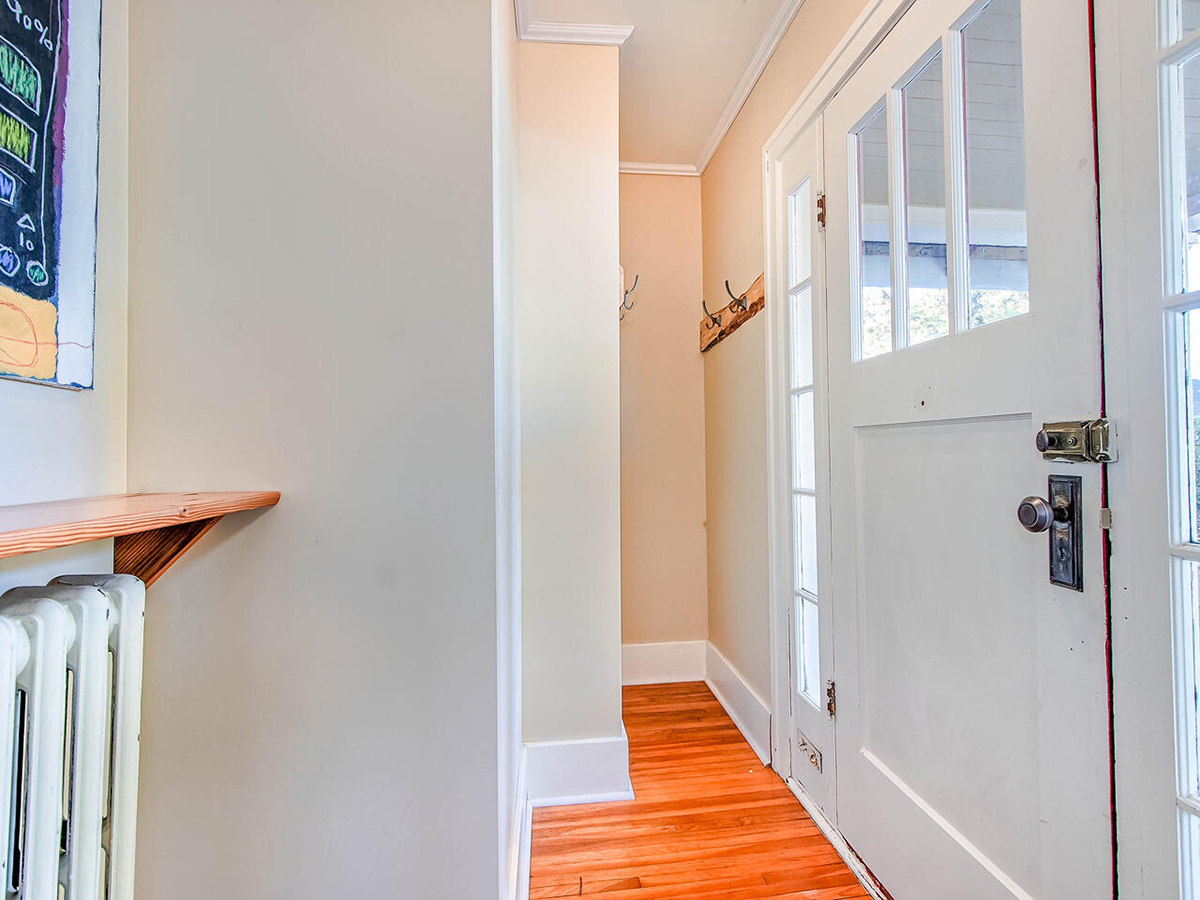 4152 Pender Street, Burnaby 2