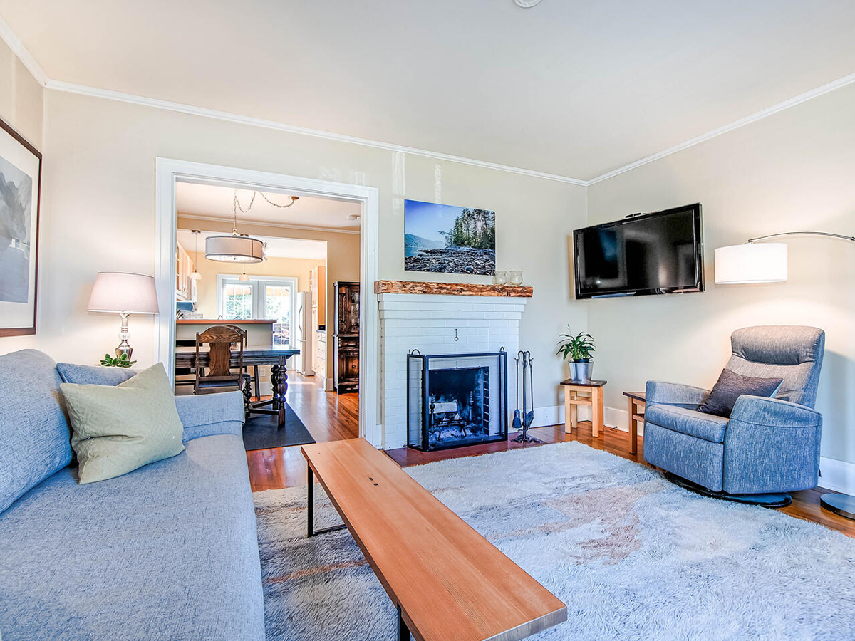 4152 Pender Street, Burnaby 4