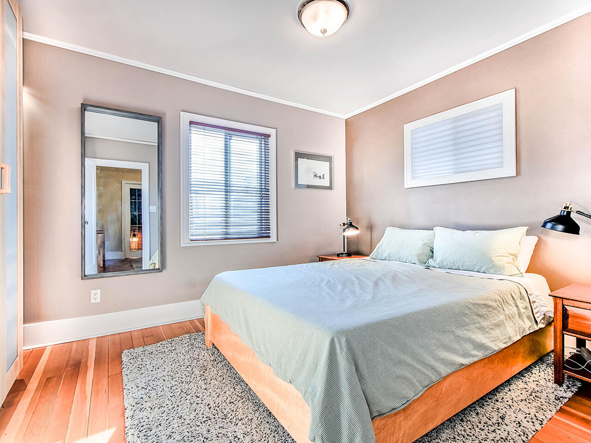 4152 Pender Street, Burnaby 11