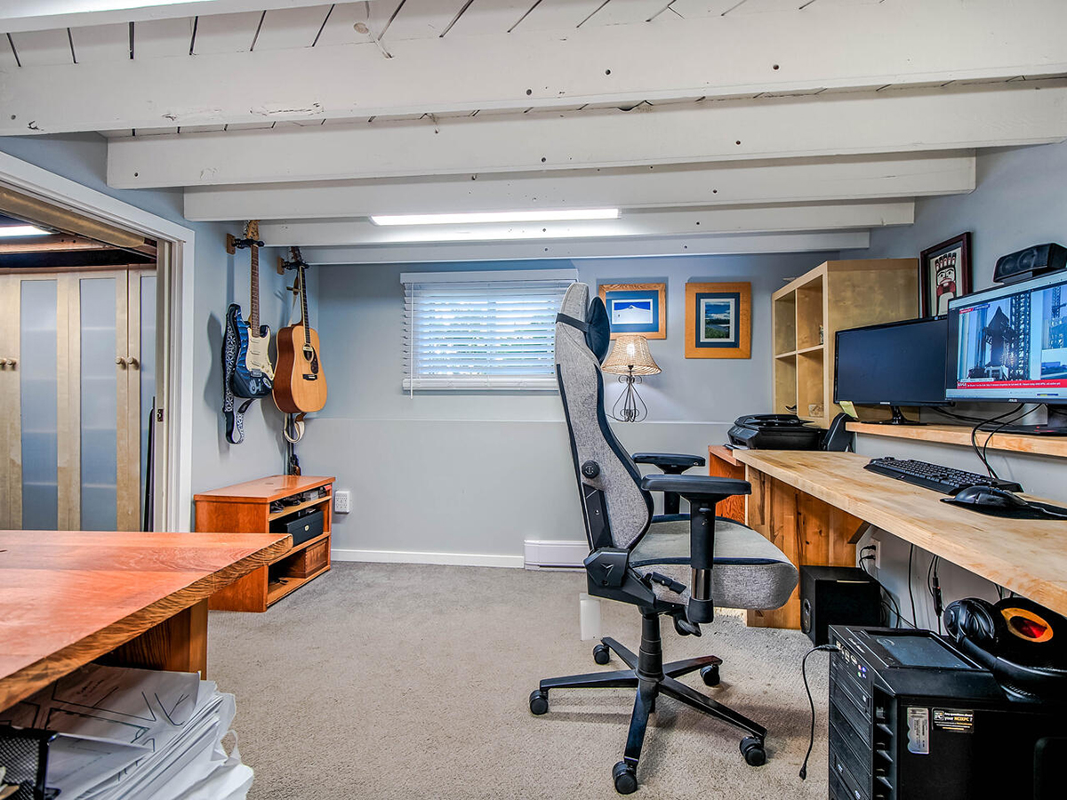 4152 Pender Street, Burnaby 17